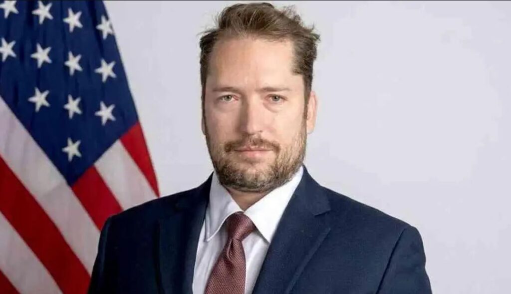 Moraes pede ao Itamaraty informações sobre agenda de assessor de Trump