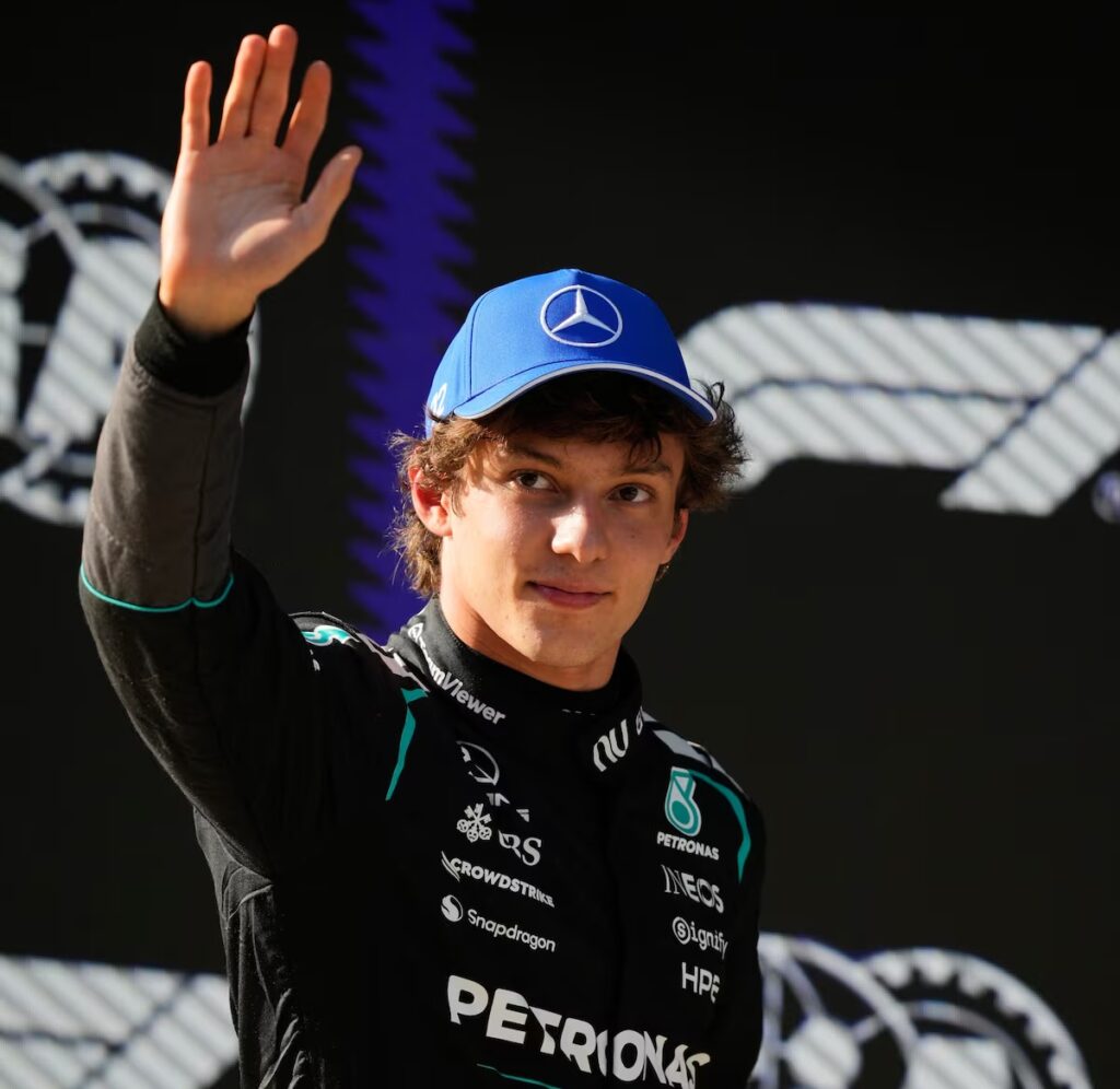 Antonelli vence pela 1ª vez na F1 da China, Hamilton volta ao pódio e Bortoleto não larga