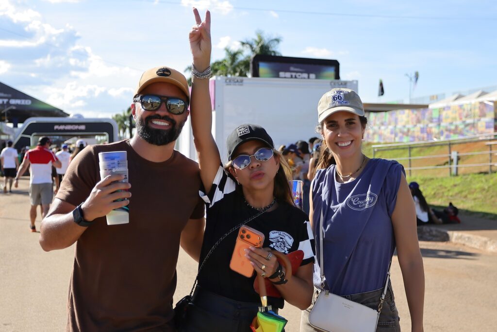 MotoGP reúne público na sua volta à Goiânia; veja quem passou por lá