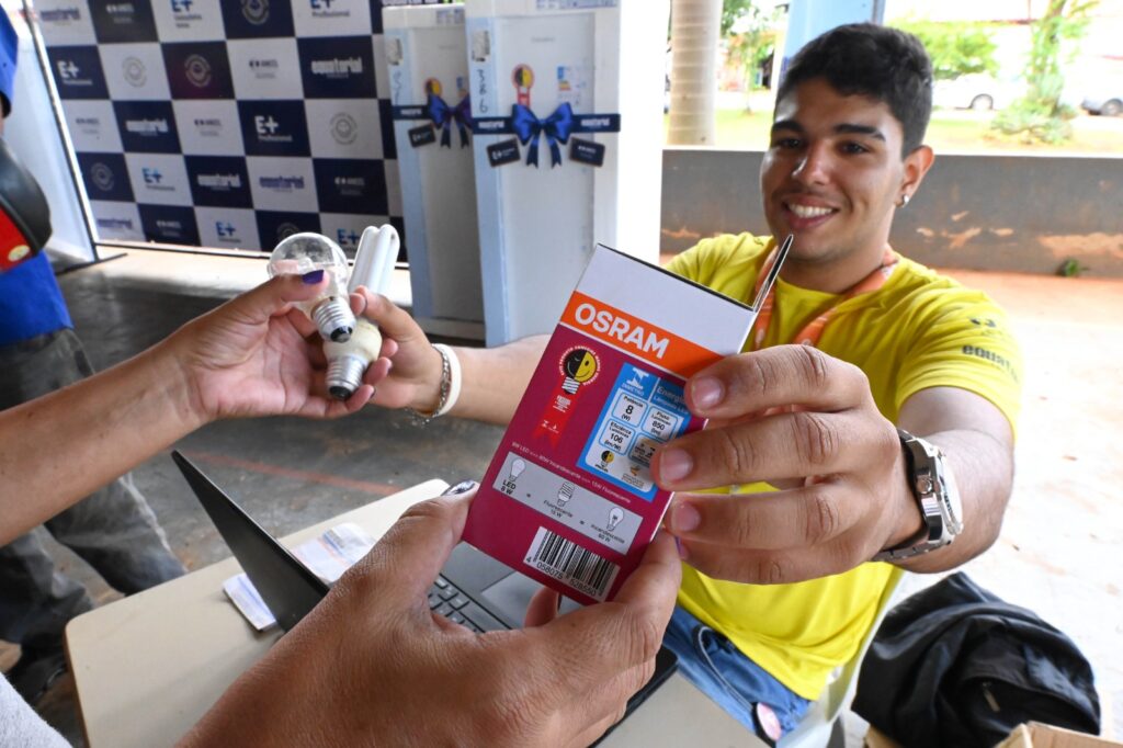 Equatorial Goiás leva Mutirão Pelo Cliente Todo Dia para Caldazinha