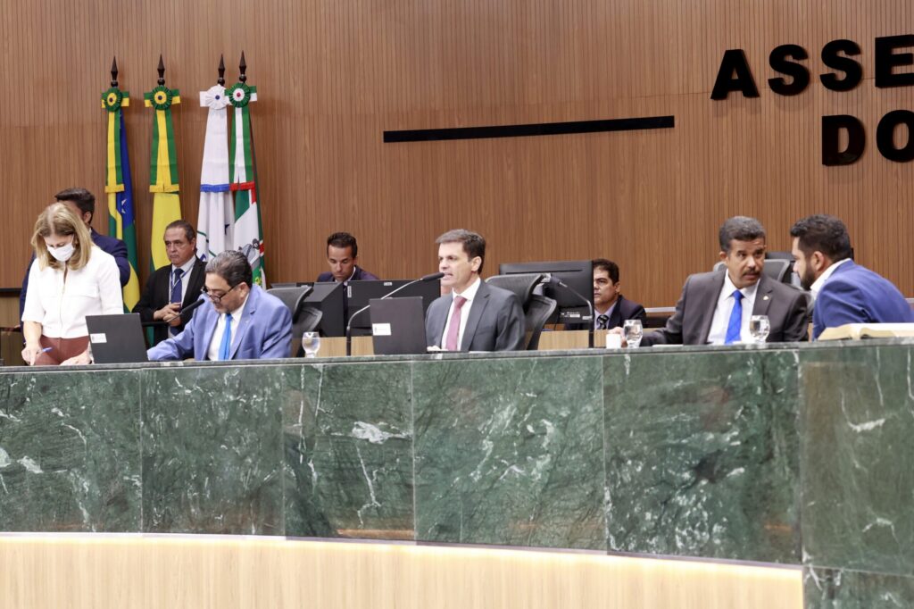 Projeto de lei que põe fim à “taxa do agro” em Goiás vai à CCJ da Assembleia Legislativa