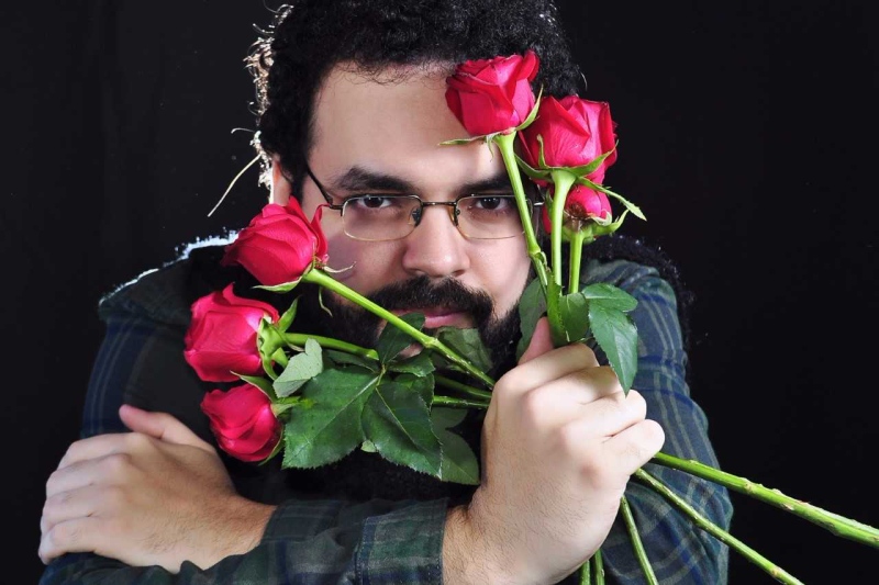 Teatro Goiânia recebe espetáculo em homenagem a Renato Russo neste sábado (28/3)