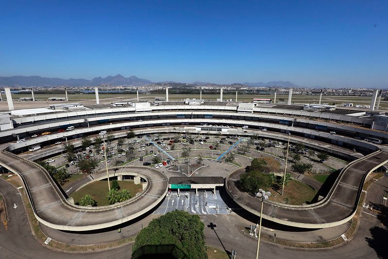 Aena arremata aeroporto do Galeão em leilão por R$ 2,9 bi e ágio de 210,88%