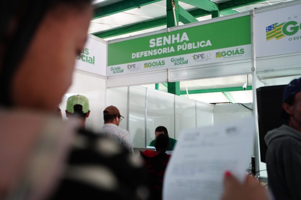 Defensoria Pública leva assistência jurídica integral e gratuita a mulheres na Praça Cívica, em Goiânia (foto: DPE-GO)