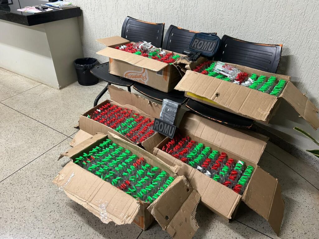 Guarda Civil de Aparecida apreende quase mil frascos de lança perfume