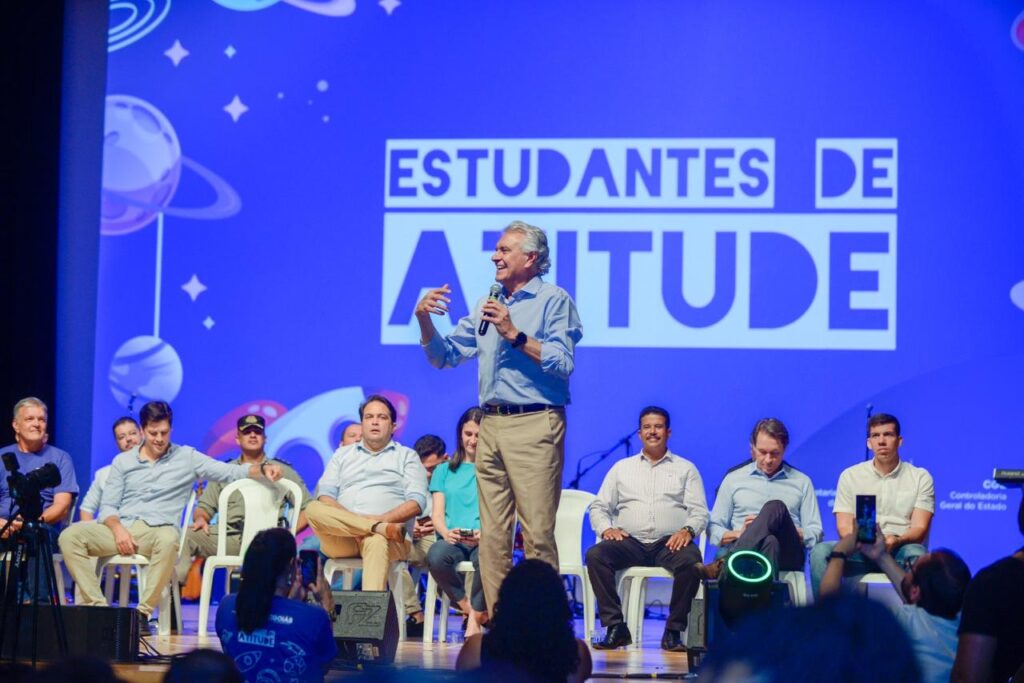 Caiado envia à Alego projeto de lei que institucionaliza o programa Estudantes de Atitude