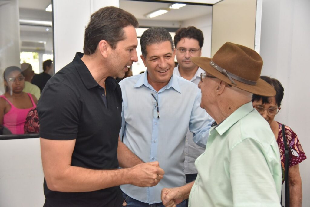 Leandro Vilela abre campanha contra a gripe em Aparecida e convoca população para participar 