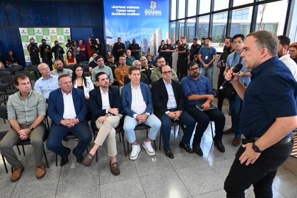 Mabel detalha aprimoramento nas ações de fiscalização, ordenamento urbano e abordagem social em Goiânia