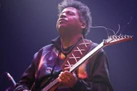Guitarrista Emidio Queiroz é atração do Goiânia Blues Festival nesta quinta-feira (2/4)
