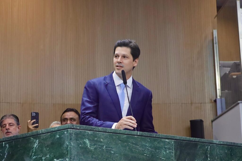 ‘Serei um governador de todos os goianos’, diz Daniel em seu discurso de posse