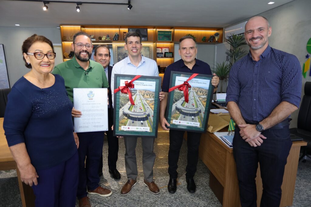 Mabel apresenta projeto do viaduto da GO-020 em Goiânia 