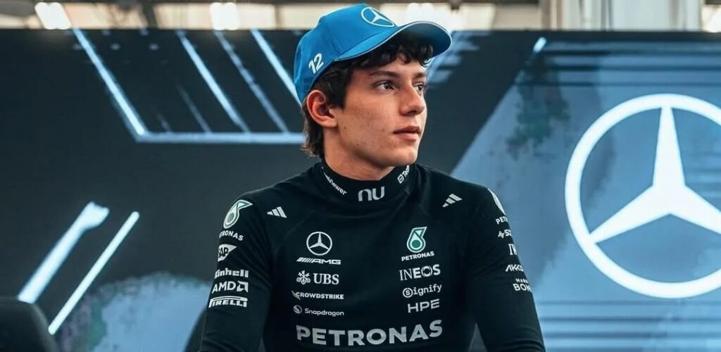 Antonelli destaca 'sensação incrível' com 2ª pole seguida na Mercedes: 'Bem com o carro'