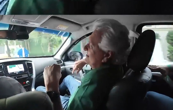 Ronaldo Caiado divulga vídeo a caminho da manifestação ‘Acorda Brasil’