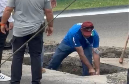 Vídeo mostra reparo de buraco na pista do Autódromo de Goiânia
