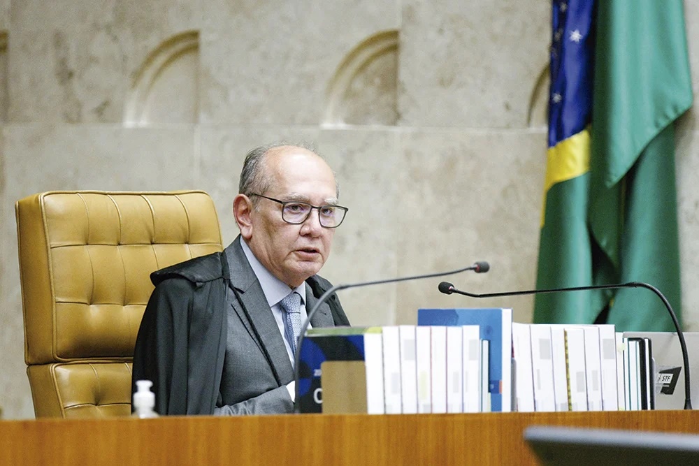Gilmar Mendes vota para manter prisão preventiva de Vorcaro