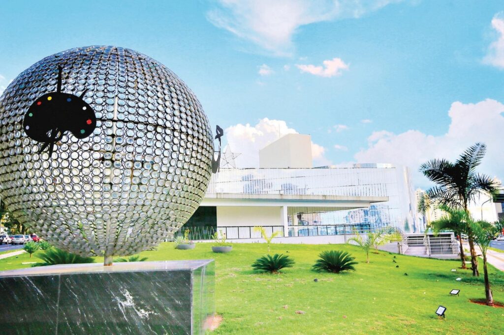 Memorial Iris Rezende Machado é reconhecido como patrimônio cultural de Goiânia