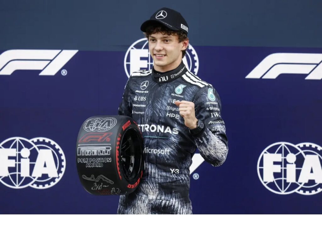 F1: Antonelli festeja sorte com safety car no GP do Japão: 'Facilitou muito minha vida'