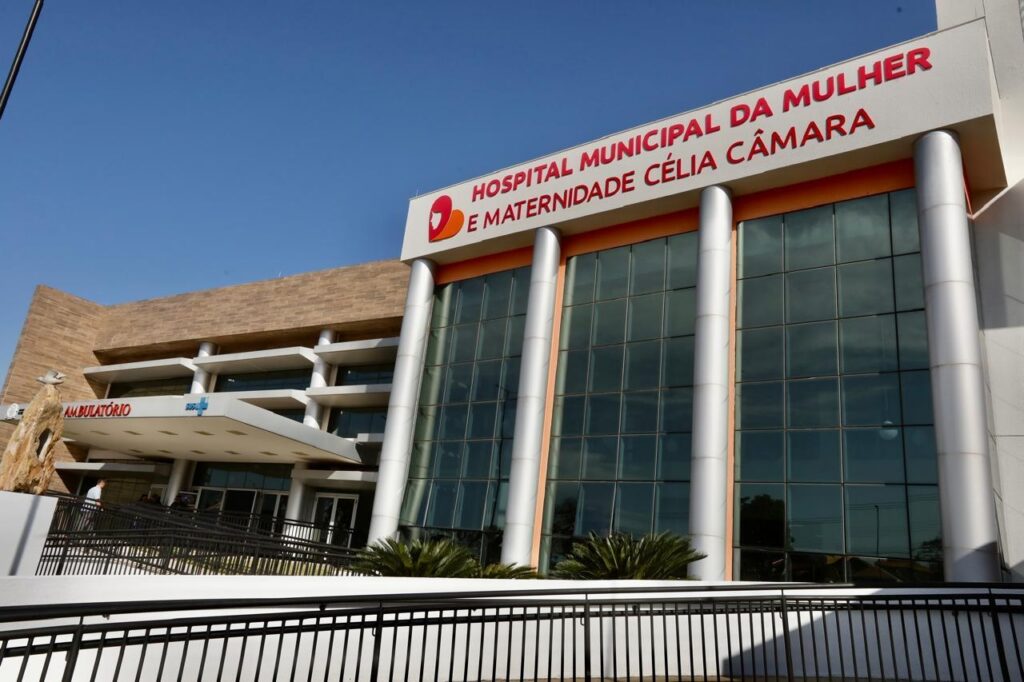 Equipe médica alternativa assume atendimentos do Hospital e Maternidade Célia Câmara em Goiânia