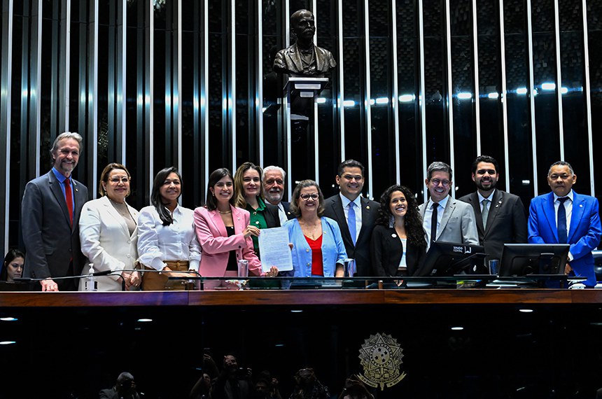 Senado aprova Plano Nacional de Educação