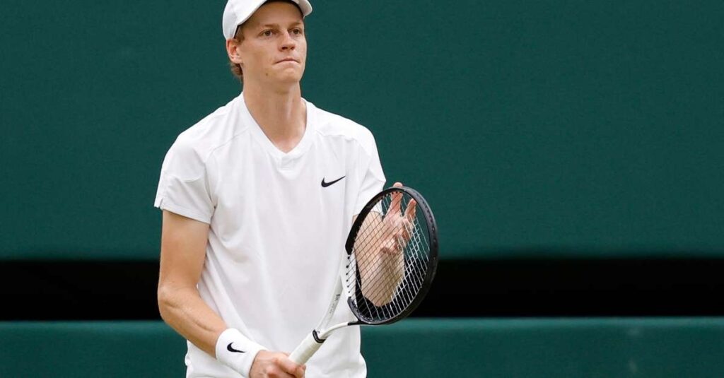 Sinner sofre diante de jovem americano, mas garante vaga nas quartas do Miami Open