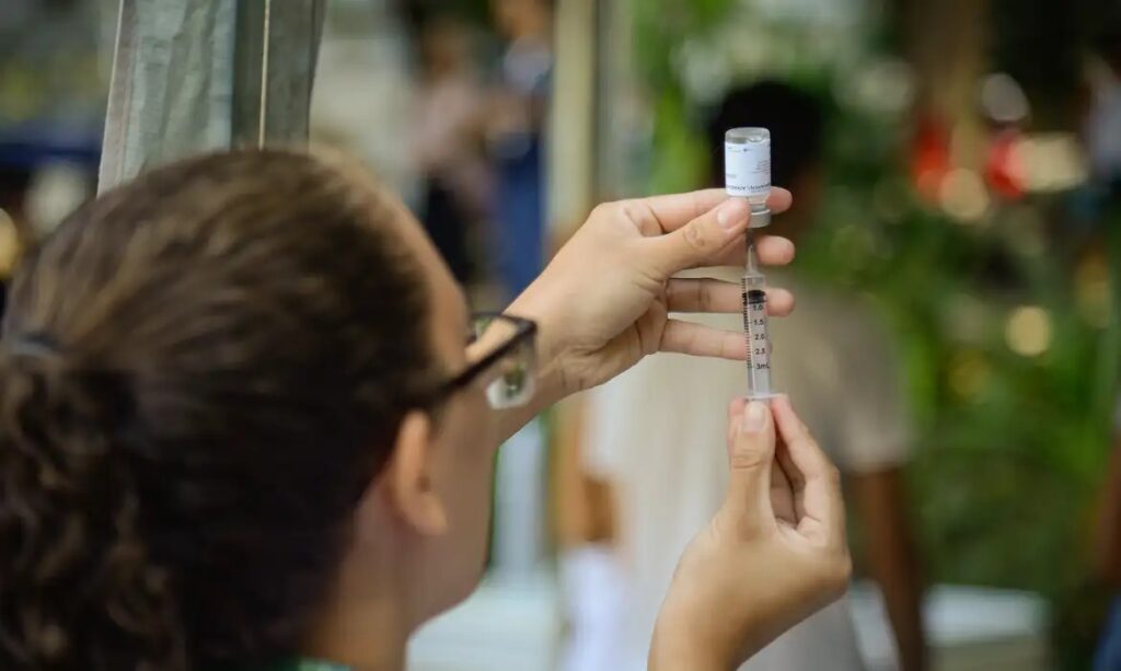 Vacinação nacional contra gripe começa no sábado (28/3)