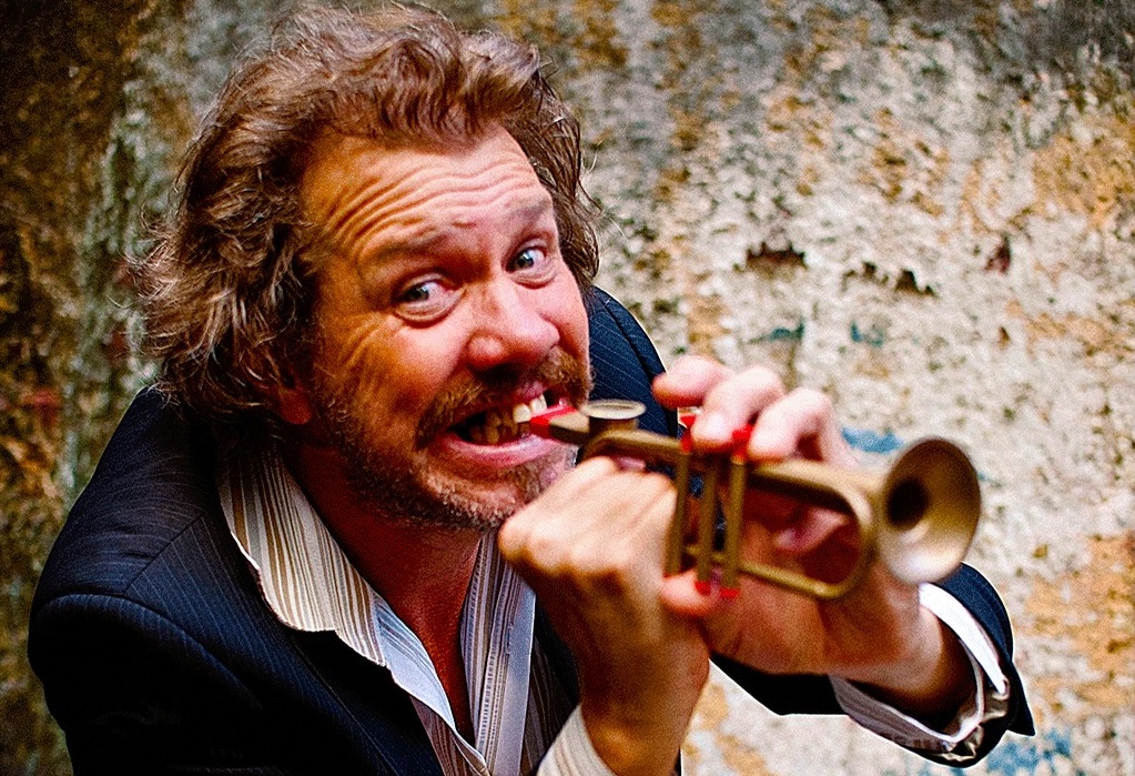 Wander Wildner se apresenta em Goiânia