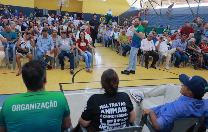 Programa Deputados Aqui chega a Montes Claros de Goiás com benefícios e serviços gratuitos