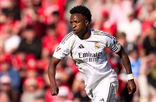 Site aponta Vinicius Jr como um dos dez favoritos a Bola de Ouro 2026