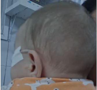 Bebê que aguardava vaga em UTI em Goiânia é transferida para o Hecad