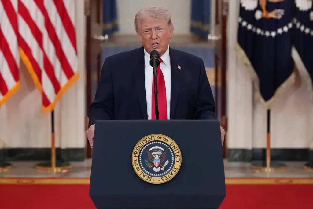 Trump diz que Irã deve fazer acordo ‘antes que seja tarde demais’ e cita destruição de ponte