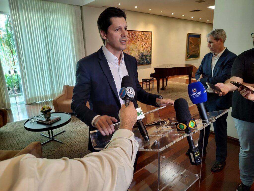 Daniel se compromete em “manter o ritmo de trabalho” durante primeira reunião com o secretariado
