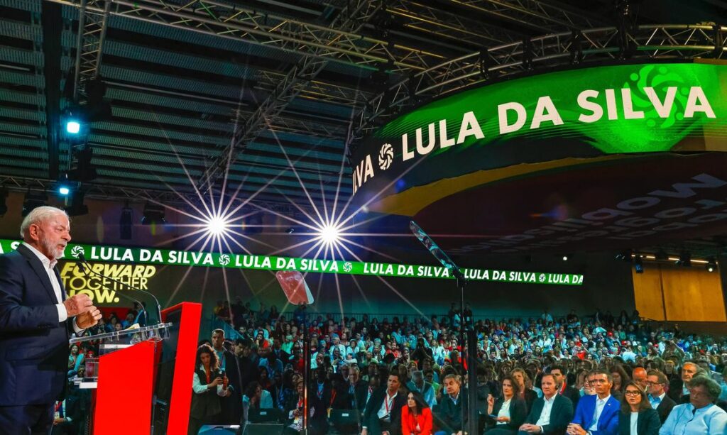 Lula diz que ‘esquerda se tornou o sistema’ e que precisa ‘praticar a coerência’