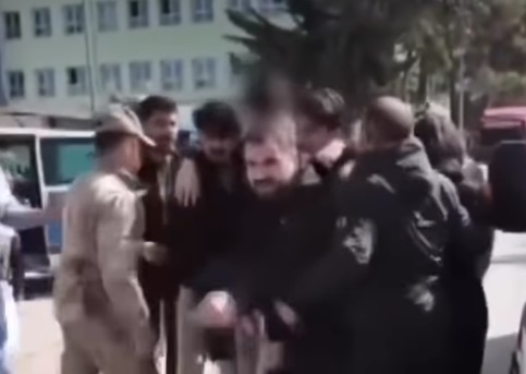 Homem armado invade escola na Turquia e atira contra estudantes e professores