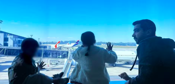 Família egípcia tem entrada negada e está retida há 17 dias no aeroporto de Guarulhos