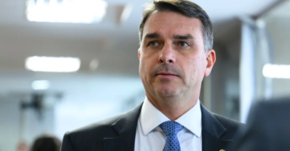 Flávio Bolsonaro discute com Departamento de Estado dos EUA classificar PCC e CV como terroristas