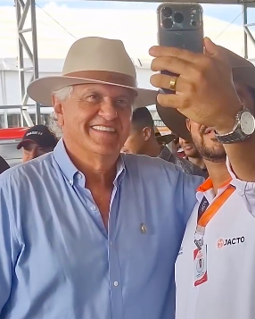“Sou agro raiz”, afirma Caiado na Agrishow em Ribeirão Preto