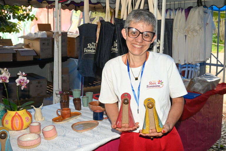 Centro Cultural Martim Cererê recebe edição de maio da Feira Raiz Feminina neste domingo (03/05)
