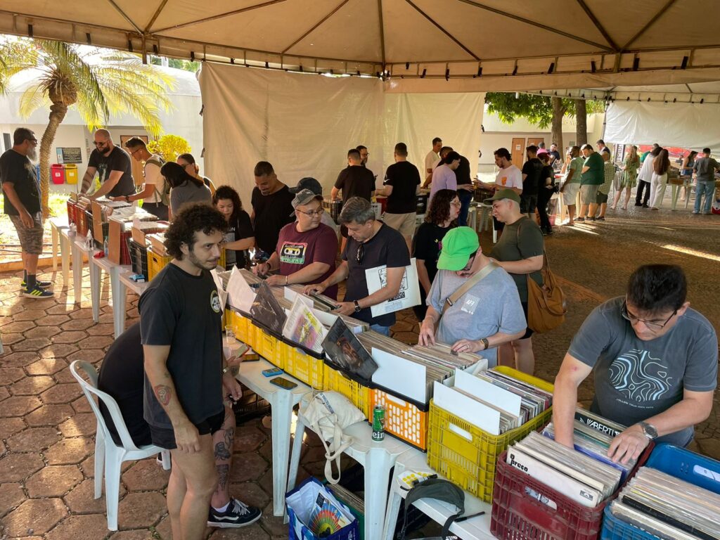 Vinillândia realiza primeira edição do ano em Goiânia