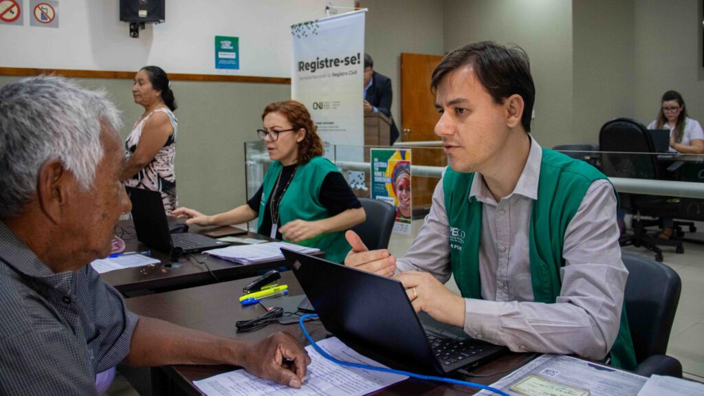 Defensoria leva assistência jurídica durante Semana Nacional do Registro Civil em Goiânia