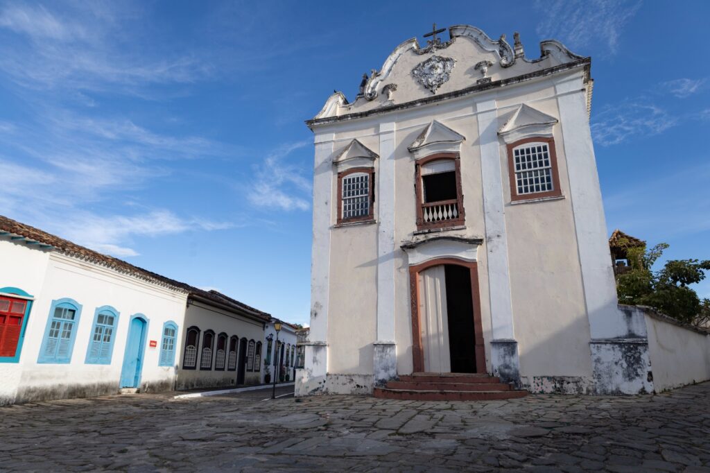 Goiás investirá mais de R$ 15 milhões na recuperação de igrejas históricas da cidade de Goiás