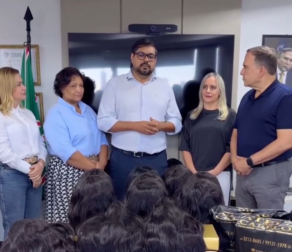 Prefeitura de Goiânia abre inscrições para doação de perucas