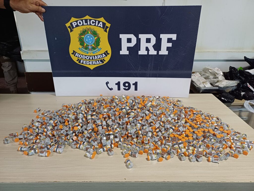 PRF realiza em Catalão maior apreensão de medicamentos para emagrecimento já feita em Goiás