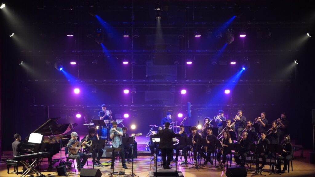 Big Band Basileu França realiza espetáculo em celebração ao Jazz e ao Choro