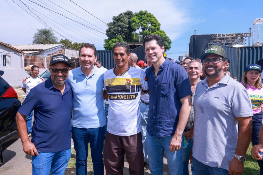 Daniel Vilela prestigia aniversário de 36 anos do Jardim Tiradentes, em Aparecida de Goiânia