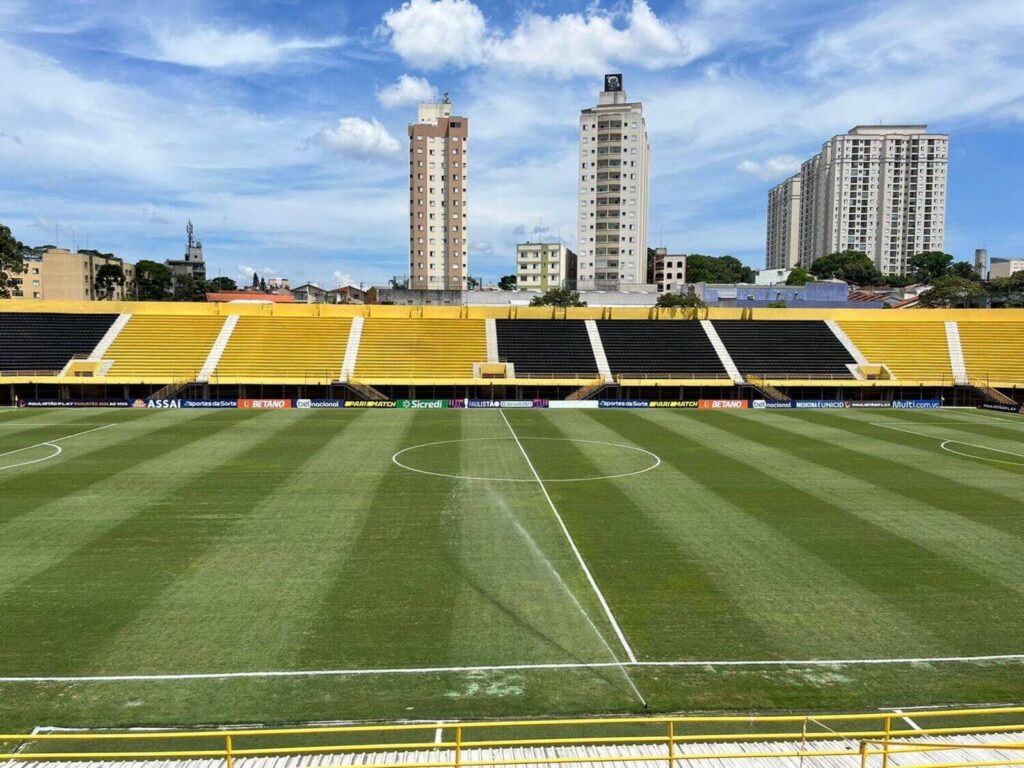 Goiás enfrenta o São Bernardo fora de casa em busca de recuperação na Série B