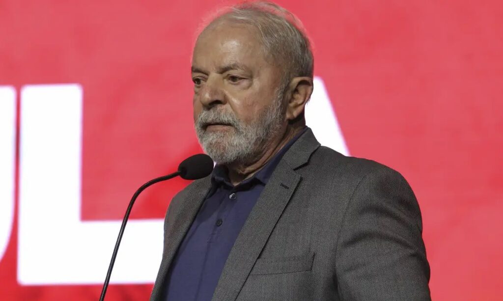 Lula lidera comitiva à Europa para encontros políticos e comerciais