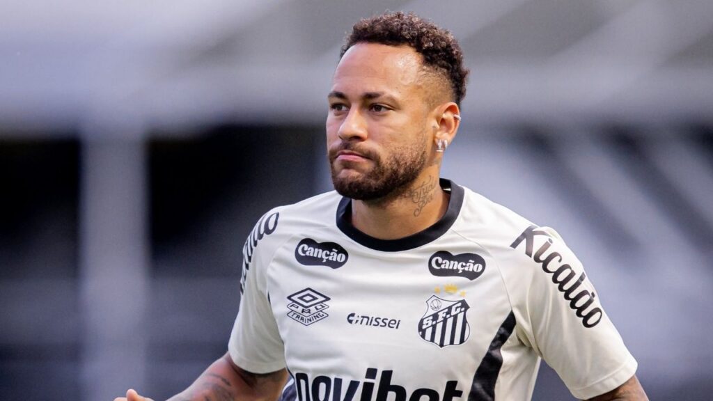 Site diz que estafe de Neymar tem conversas iniciais com clube dos Estados Unidos