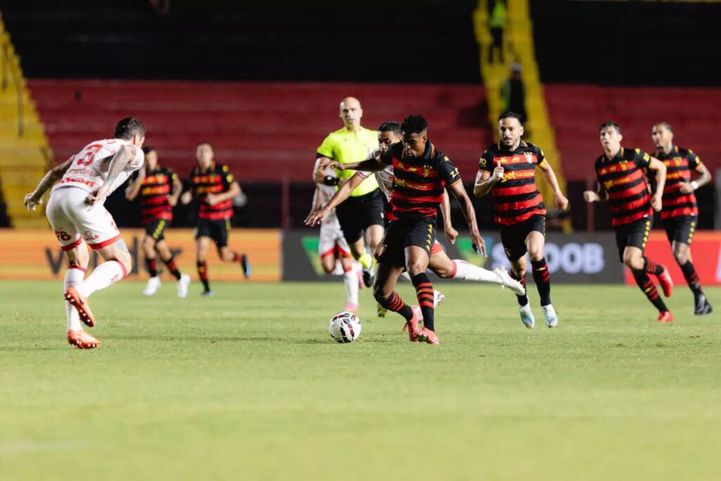 Vila Nova e Sport  ficam no 1 a 1 e seguem sem vencer na Série B