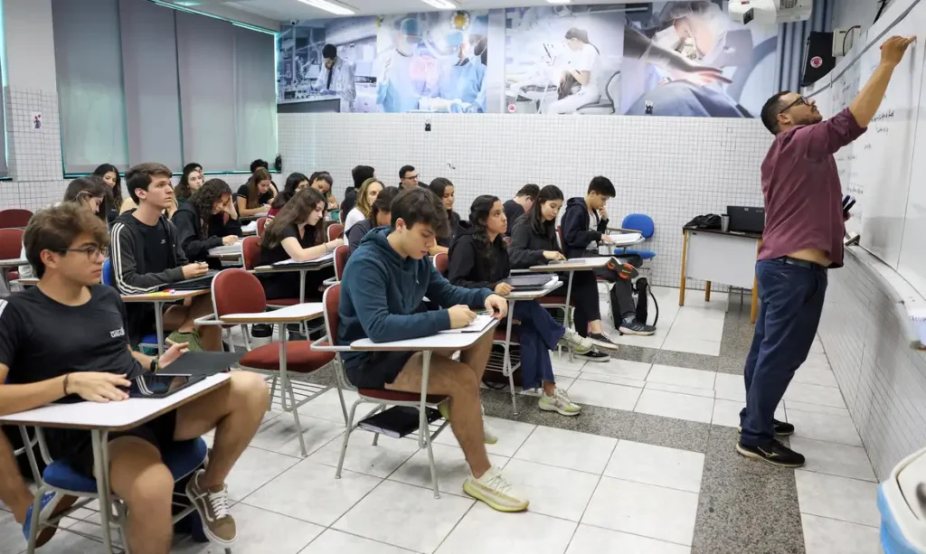 Fies 2026: pré-selecionados devem validar informações até segunda (11)