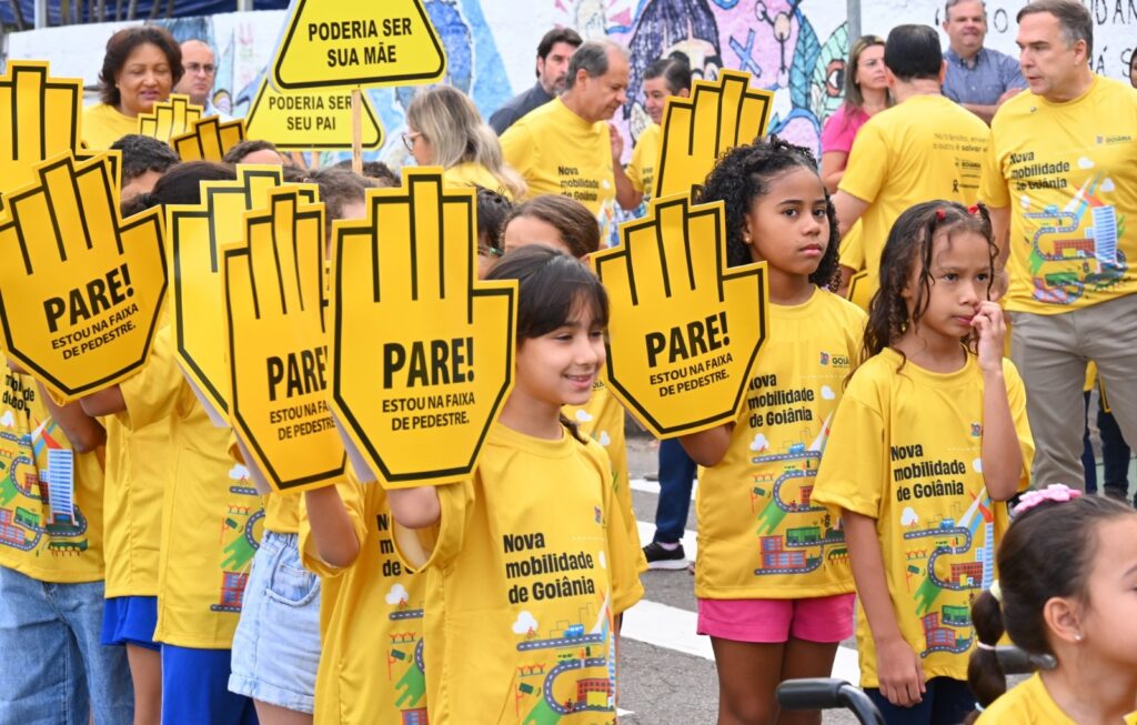 SET promove ações educativas durante o Maio Amarelo 2026 em Goiânia
